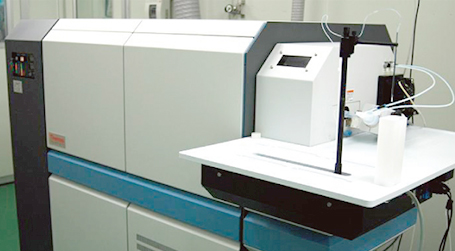 High resolution ICP mass spectrometer