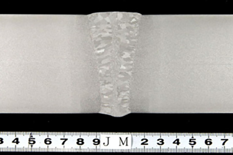 Example of cross-sectional macrostructure of 60-mm thick electrogas weld
