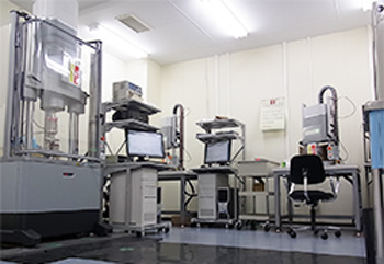 インプラント材料評価の専用試験室