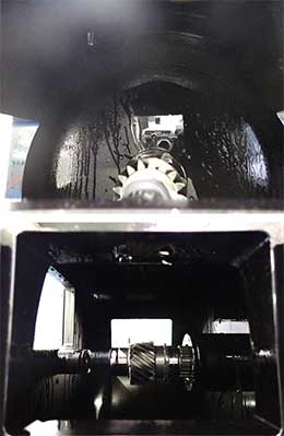 供試ギヤおよびギヤボックス写真